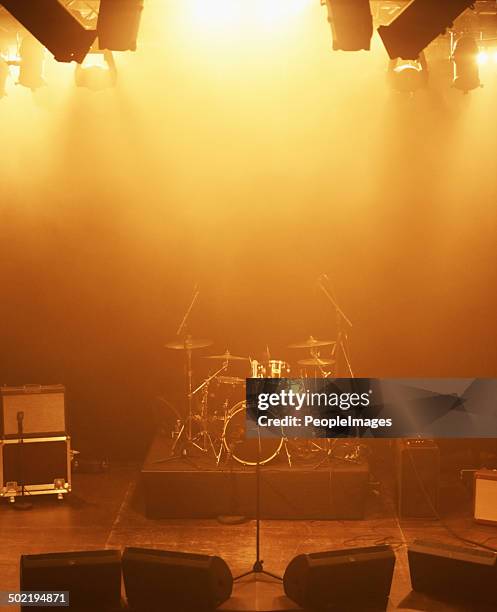 magic is about to happen - stage lights stock pictures, royalty-free photos & images