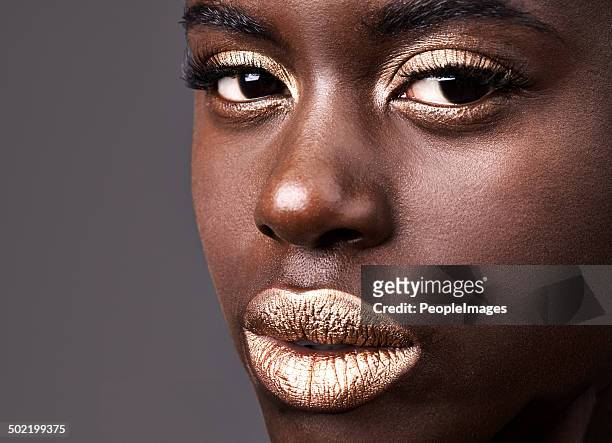 beauty that leaves a lasting impression - beautiful woman and eyeshadow stock pictures, royalty-free photos & images