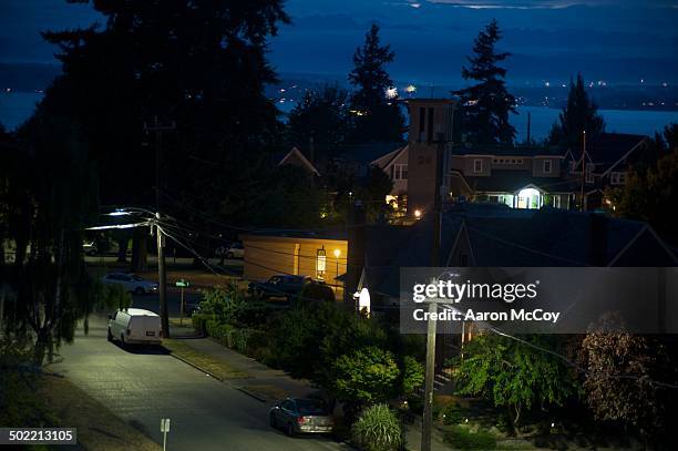 neighborhood in ws - seattle houses stock pictures, royalty-free photos & images
