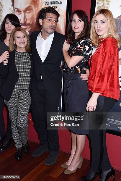 Actresses Zabou Breitman, Nicole Calfan, director Pascal Elbe, Anne Charrier and Julie Gayet attend 'Je Compte Sur Vous' Premiere at Publicis Cinema...