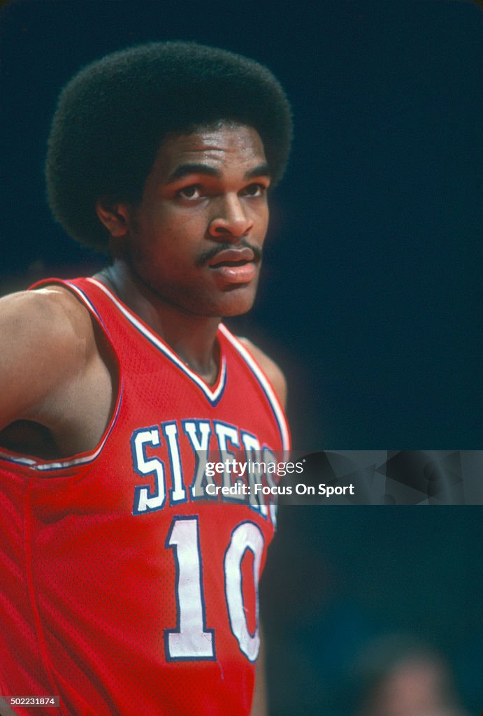 Philadelphia 76ers v Washington Bullets