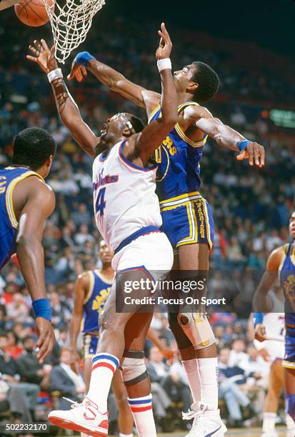 Preview playoffs 1986-1987 Ralph-sampson-of-the-golden-state-warriors-blocks-the-shot-of-moses-malone-of-the-washington