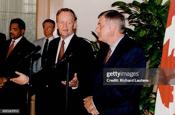 Jean Chretien w/Ontario Premier Mike Harris