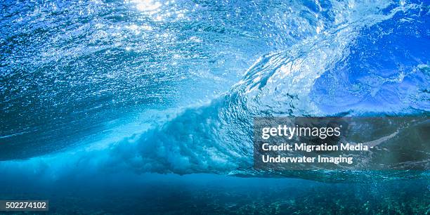 underwater wave - lagoon stock pictures, royalty-free photos & images