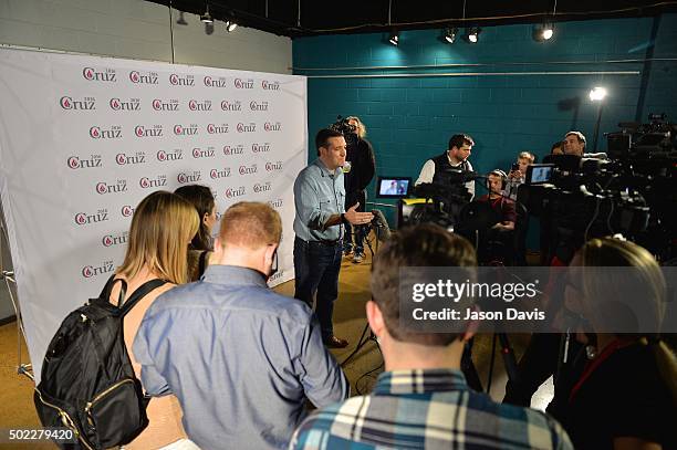 Republican presidential candidate Sen. Ted Cruz speaks to the media during his Country Christmas Tour at Rocketown on December 22, 2015 in Nashville,...