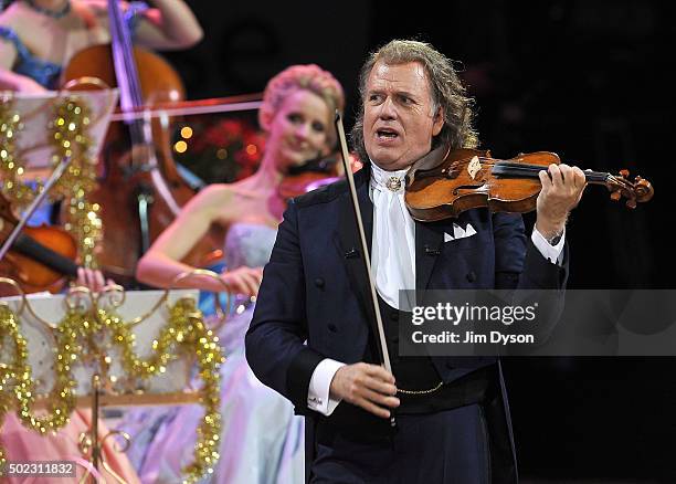 Andre Rieu England 105 Andre Rieu Performs In London Stock Photos, High-Res Pictures, and ...
