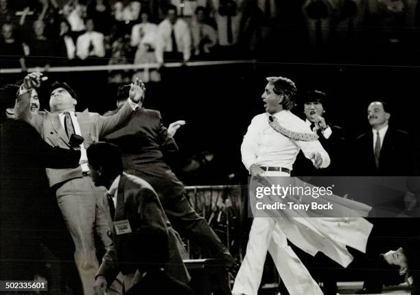 17 Benny Hinn Photos and Premium High Res Pictures - Getty Images 17 Benny Hinn Photos and Premium High Res Pictures - Getty Images