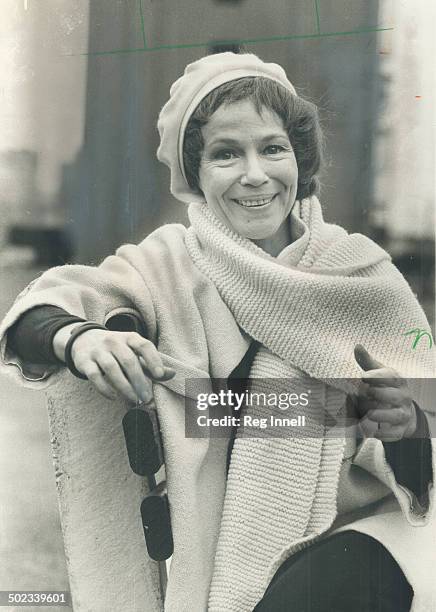 24 Frances Hyland Stock Photos, HighRes Pictures, and Images Getty