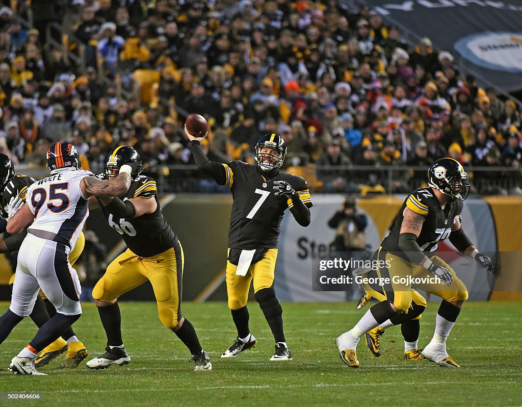 Denver Broncos v Pittsburgh Steelers