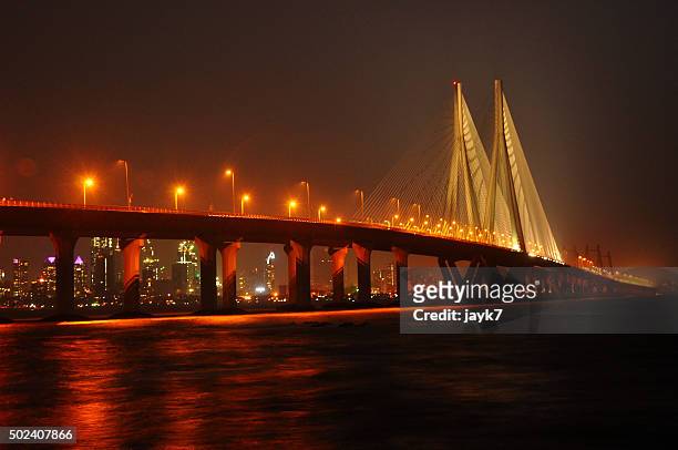 mumbai sealink - mumbai bridge fotografías e imágenes de stock