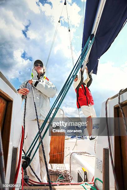 sailing - sailing tacking stockfoto's en -beelden