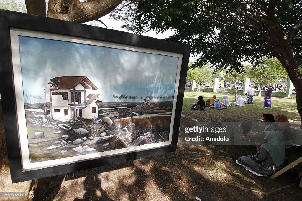 Indonesians mark 11th anniversary of Indian Ocean tsunami