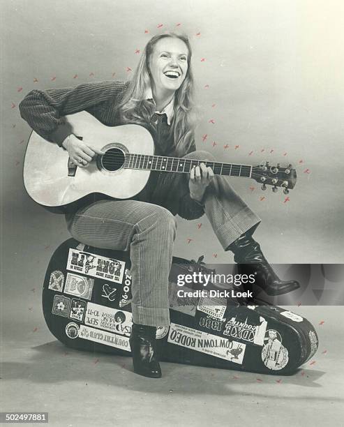 Colleen Singer 15 Colleen Peterson Stock Photos, High-Res Pictures, and Images - Getty ...