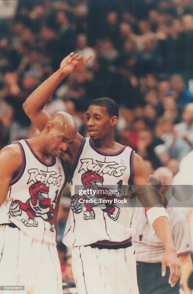 Tracy McGrady (r) and Vince Carter (l)
