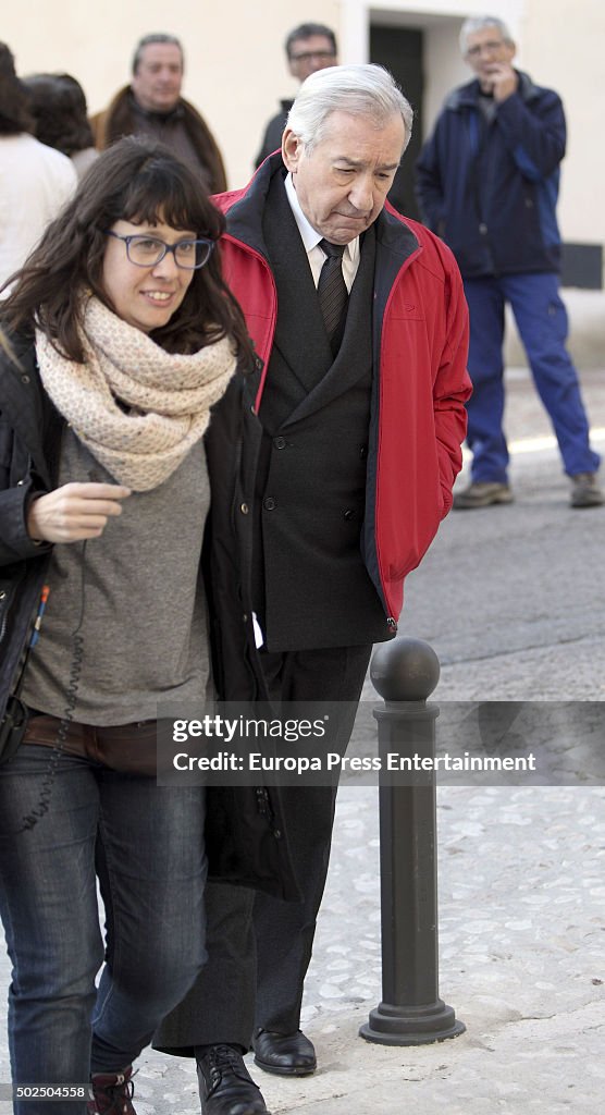 Set Filming of 'Galerias Velvet' In Madrid