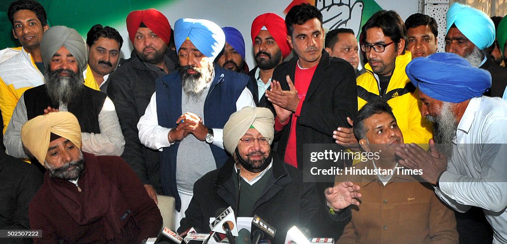 21 AAP And 34 SAD Workers Join Congress In Punjab