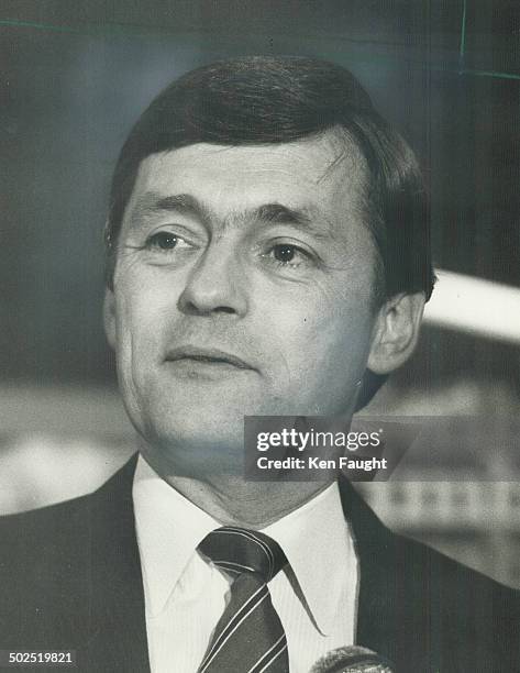 Timbrell 61 Dennis Timbrell Photos & High Res Pictures - Getty Images