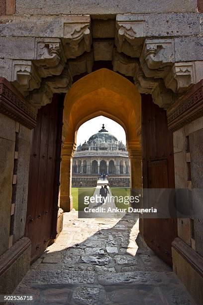 gates of isa khan niyazi tomb - garden tomb stock pictures, royalty-free photos & images