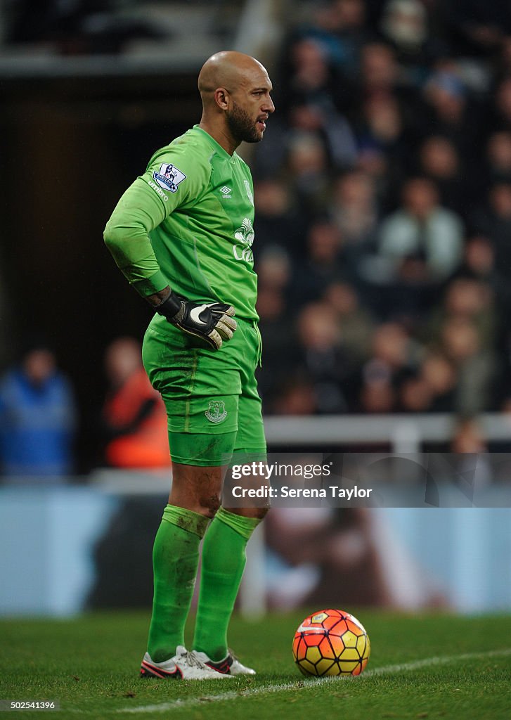 Newcastle United v Everton - Premier League