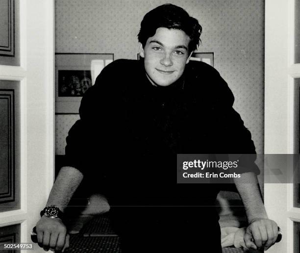 Jason Bateman Writing 71 Jason Bateman 1987 Photos & High Res Pictures - Getty Images