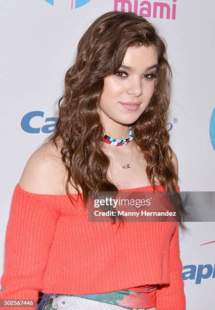 Sunrise, FL--Hailee Steinfeld at Y100's Jingle Ball 2015 - Arrivals