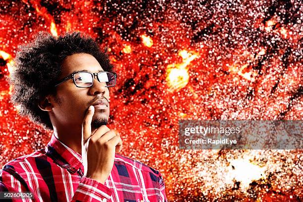 young astrophysicist contempla en el imponente del galaxy - hubble space telescope fotografías e imágenes de stock