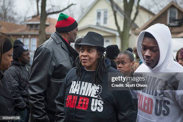 Janet Cooksey, the mother of Quintonio LeGrier, attends a vigil for her son on December 27, 2015 in Chicago, Illinois. LeGrier, a 19-year-old college...