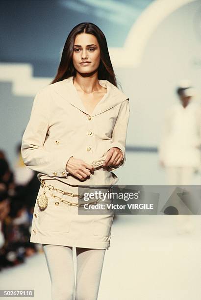 1,934 Yasmin Le Bon Runway Stock Photos, High-Res Pictures, and
