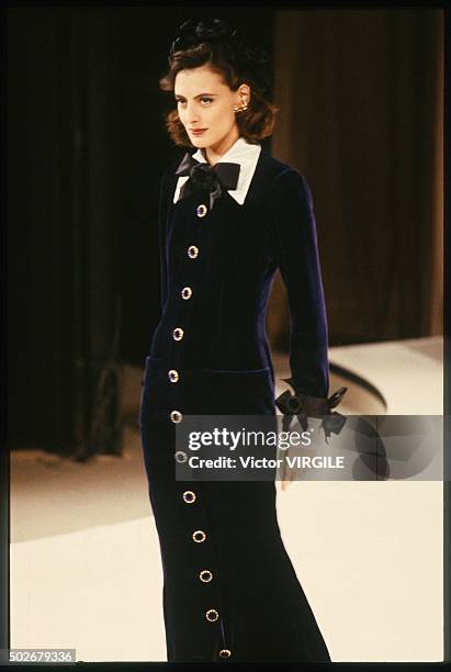 Ines de la Fressange walks the runway during the Chanel Haute Couture show as part of Paris Fashion Week Fall/Winter 1988-1989 in July, 1988 in...