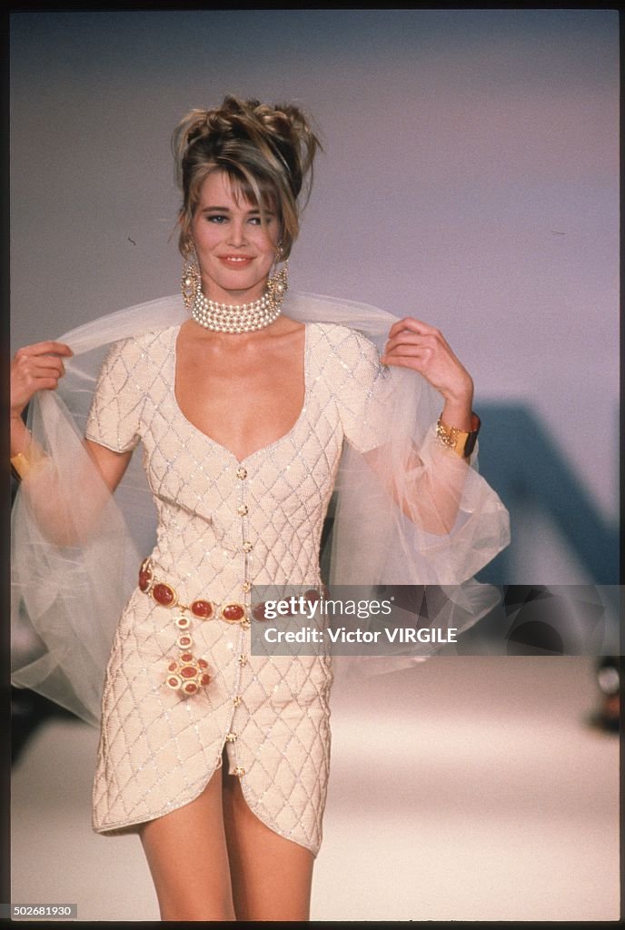 Chanel - Runway - Haute Couture Spring/Summer 1990-1991