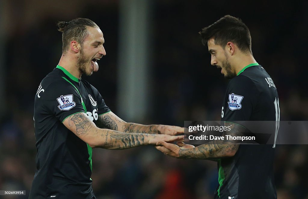 Everton v Stoke City - Premier League