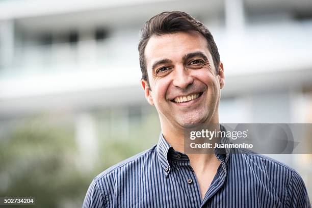 Hombre 45 Años Fotografías e imágenes de stock - Getty Images Hombre 45 Años Fotografías e imágenes de stock - Getty Images