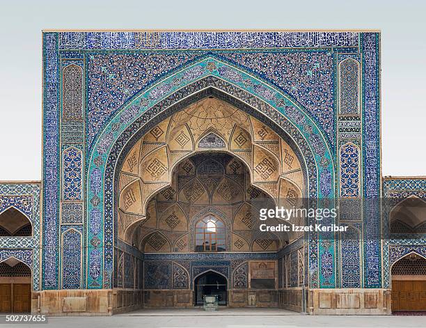 the jameh mosque of esfahan - isfahan stock pictures, royalty-free photos & images