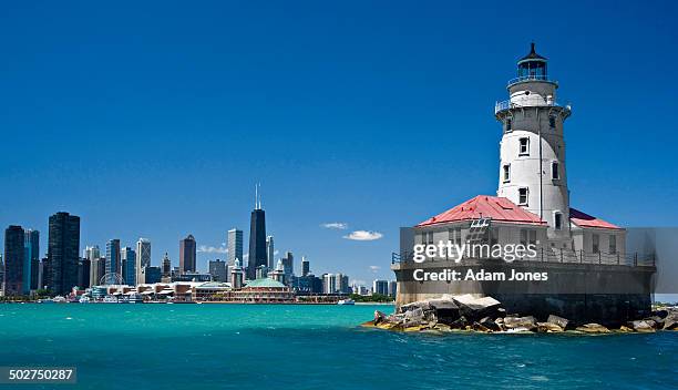 chicago lighthouse and navy pier from offshore - lake michigan stock pictures, royalty-free photos & images