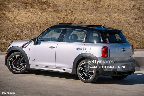Mini Rear Window Open 159 Suv Rear Window Stock Photos, High-Res Pictures, and Images - Getty ...