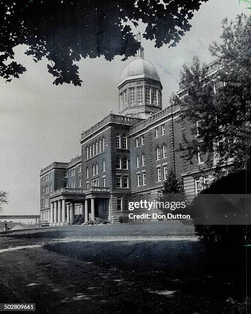 St. Augustine's seminary after 50 year; An East-end Landmark Gets an Addition
