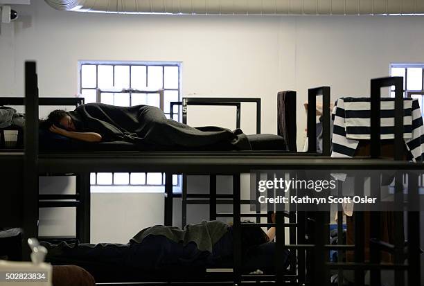 Inside Inmate Bunk 209 Building Bunk Beds Stock Photos, High-Res Pictures, and Images ...