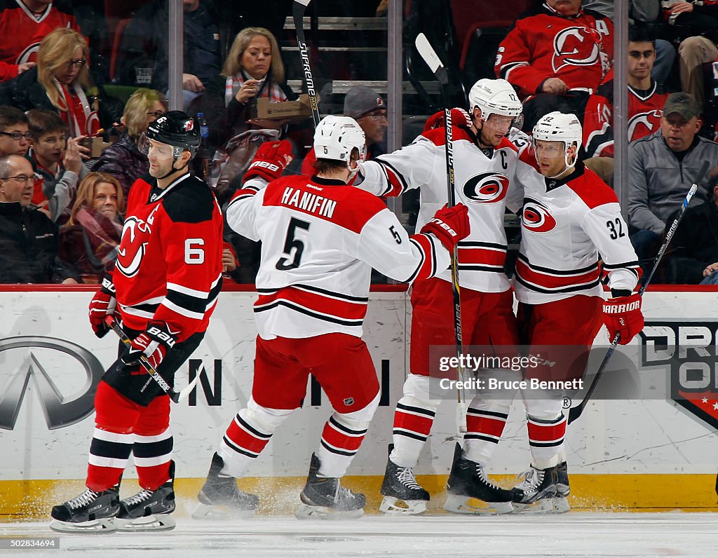 Carolina Hurricanes v New Jersey Devils