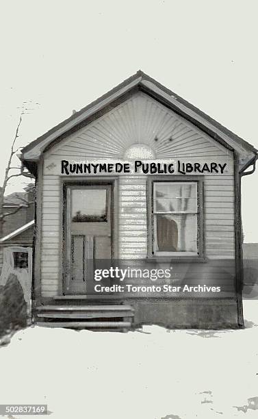 Runnymade Library 339 The Toronto Public Library Stock Photos, High-Res Pictures, and ...
