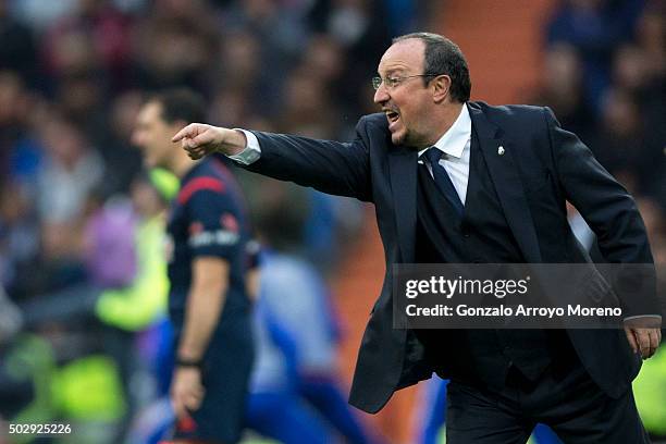 Head coach Rafael Benitez of Real Madrid CF gives instructions to his team during the La Liga match between Real Madrid CF and Real Sociedad de...