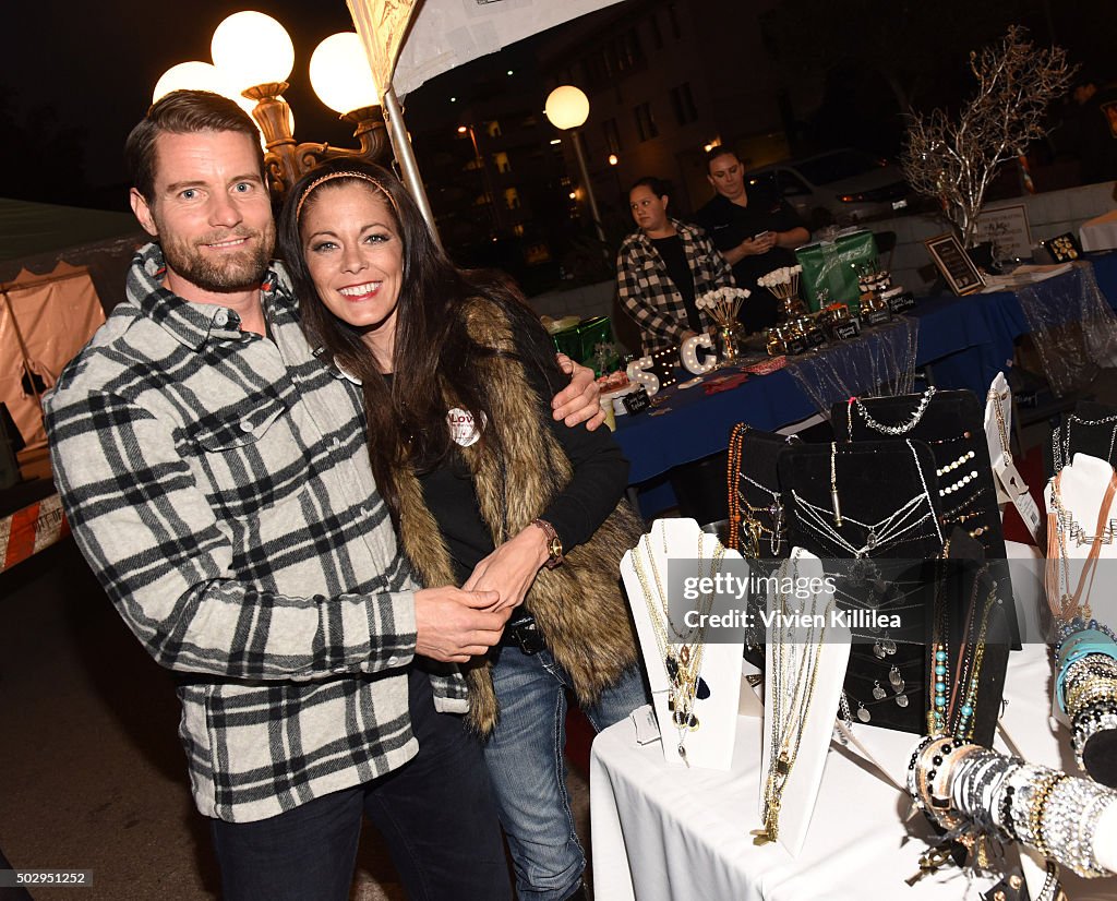 Celebrities Decorate The Shriners Rose Parade Float - Shriners Hospitals for Children - Los Angeles