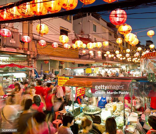 bangkok, chinatown during chinese new year - chinese new year lantern festival imagens e fotografias de stock
