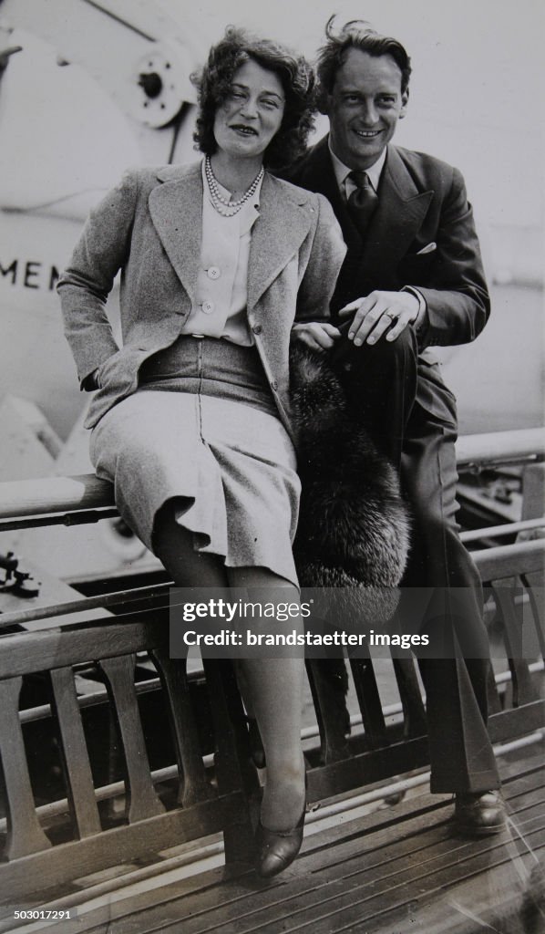 Prince Louis Ferdinand Of Prussia (1907-1994) - Son Of Crown Prince Wilhelm Of Prussia - With His Bride Kira Kirillovna Romanova (1909-1967) - Daughter Of Grand Duke Kirill Vladimirovich Of Russia (After 1918 Head Of The House Of Romanov) On Their Honeymoo