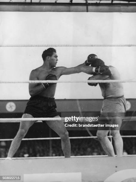 The boxer Max Schmeling and Paulino Uzcudun. About 1930. Photograph.