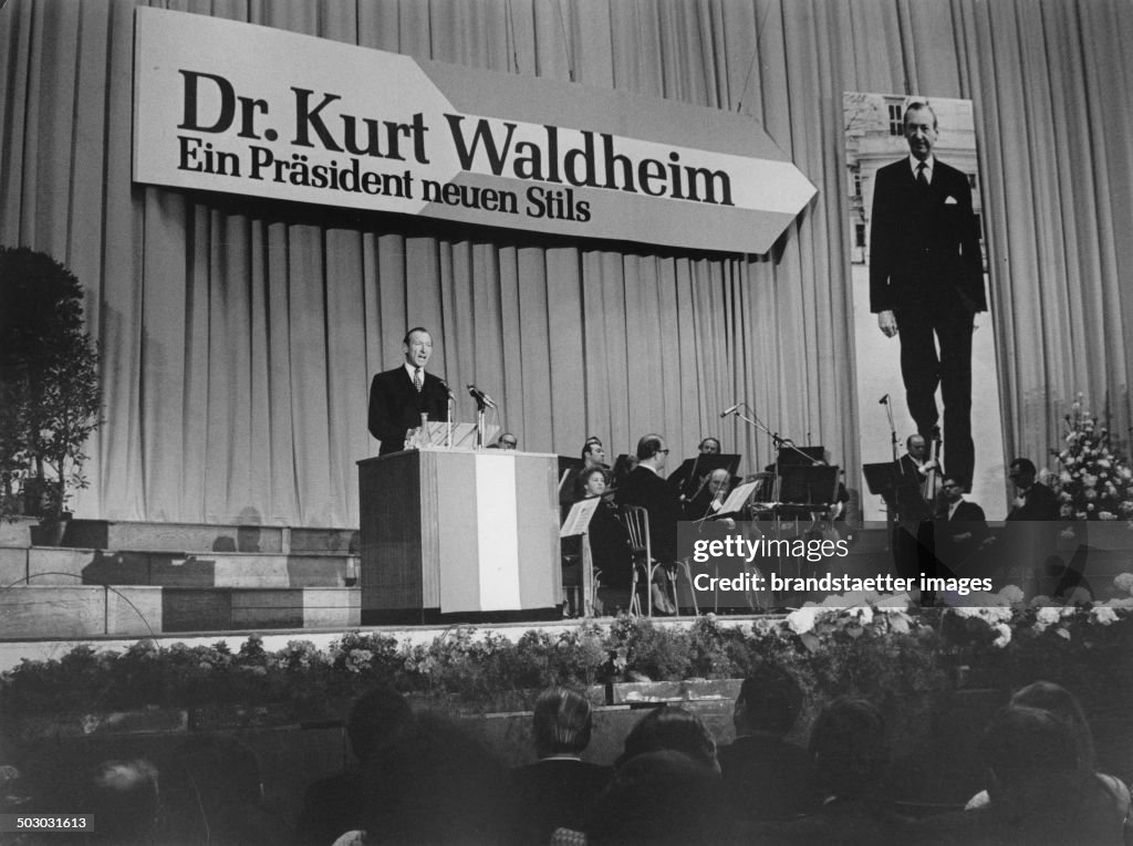 A Pre-Election Party For The Candidate For The Presidency Kurt Waldheim At The Konzerthaus. Lothringerstrasse. Landstraße. Vienna 3. 14Th April 1971. Photograph.