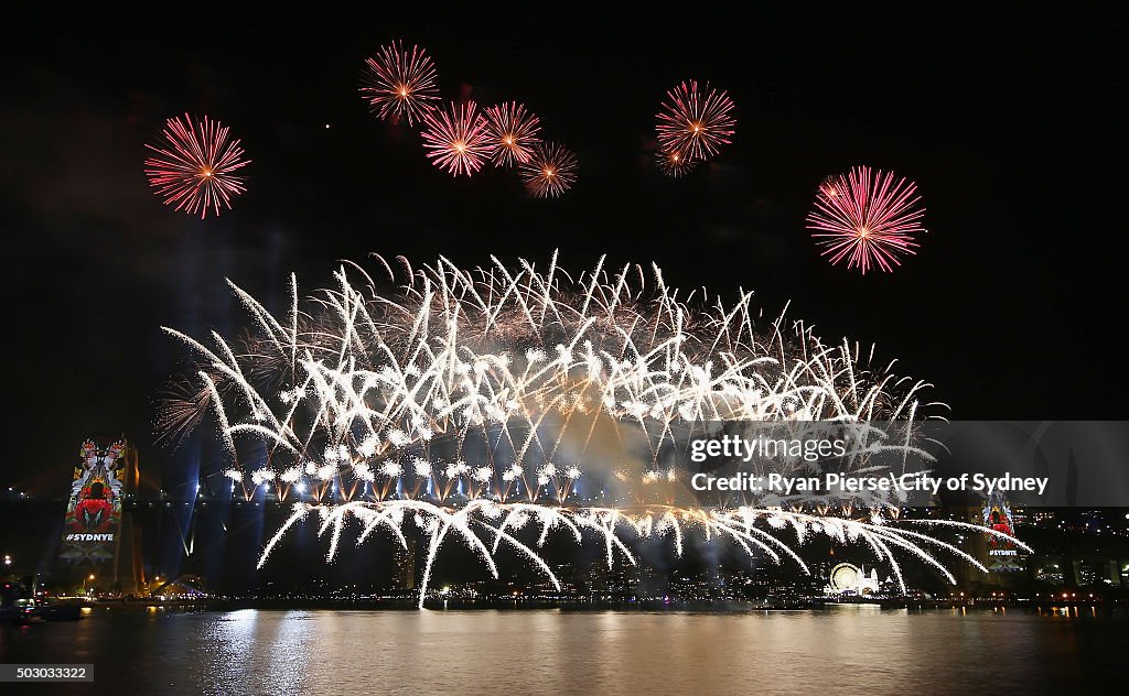 City Of Sydney Celebrates New Year's Eve 2015