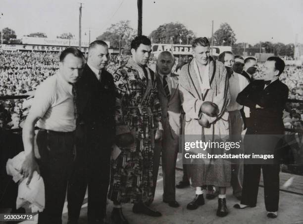 The German boxer Max Schmeling before his Victorious fight against Walter Neusel in Hamburg. 1934. Photograph.