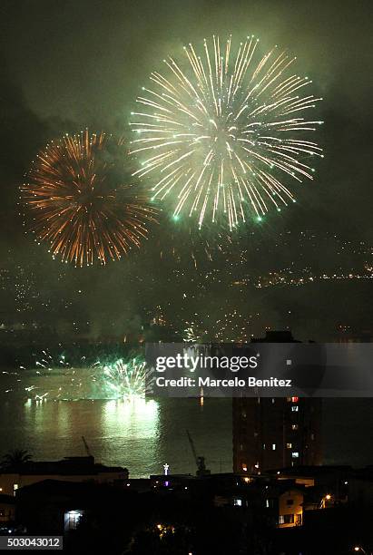 Fireworks are seen during New Year celebrations on January 01, 2016 in Valparaiso, Chile.