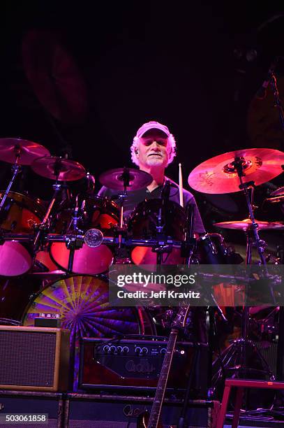 Bill Kreutzmann of Dead and Company performs at The Forum on December 31, 2015 in Inglewood, California.