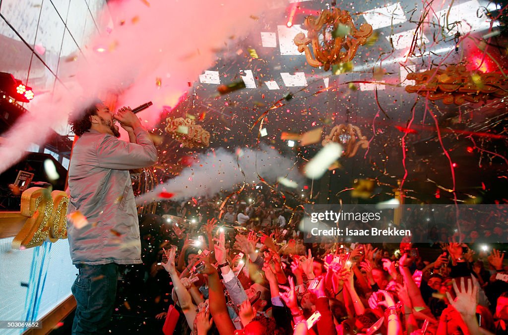 J. Cole's Unforgettable New Year's Performance At The LIGHT Vegas